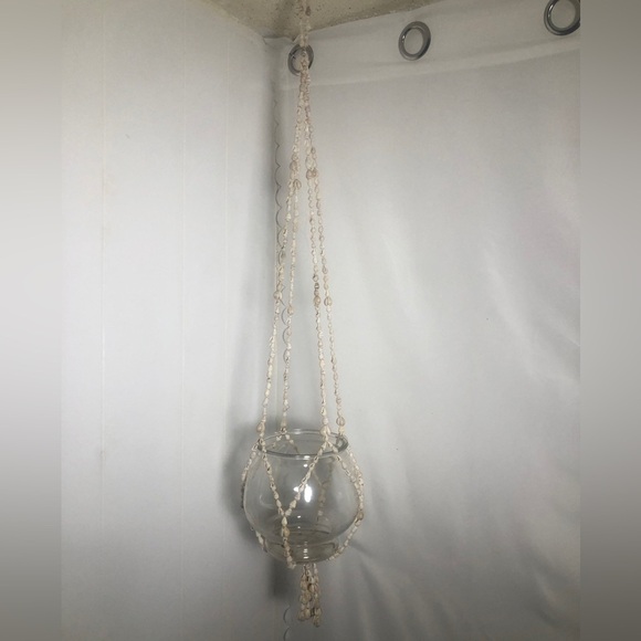 Vintage Seashell Plant Hanger. - Picture 1 of 3